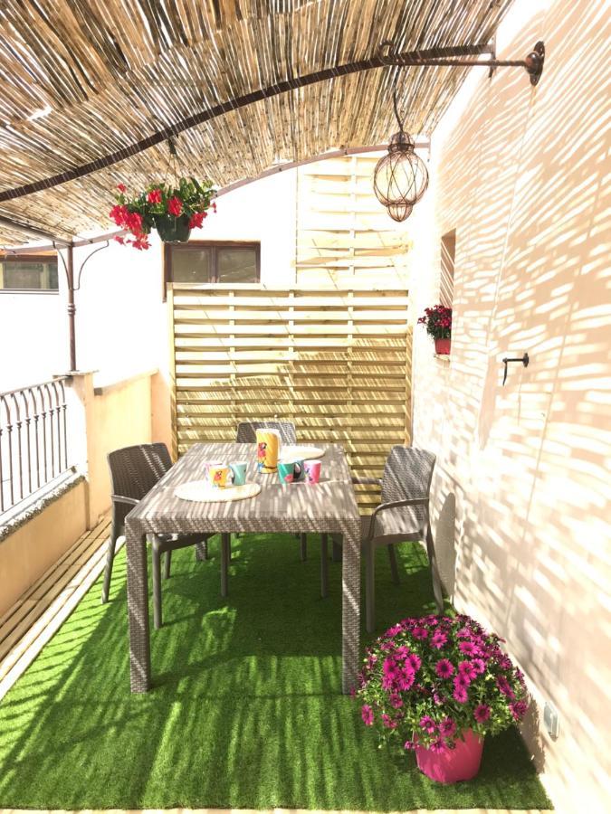 Appartement COEUR de GOUDARGUES! 3 ch, 3 SDB, Extérieur, CLIM Extérieur photo